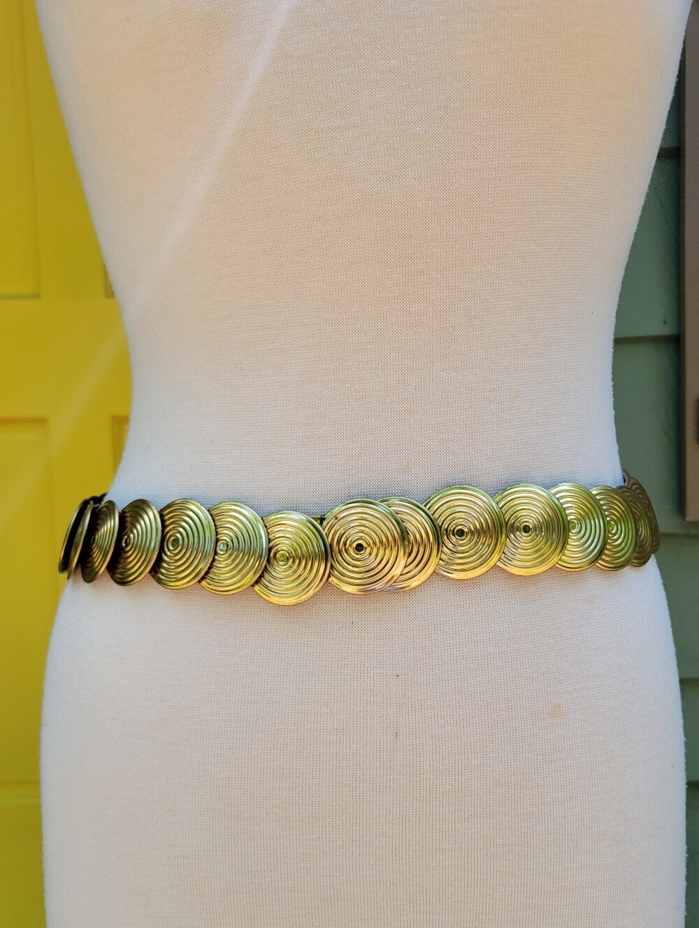 Vintage Gold Tone Disc Stretch Belt | Mod Disco Glam Statement Waist Belt - Picture 1 of 12